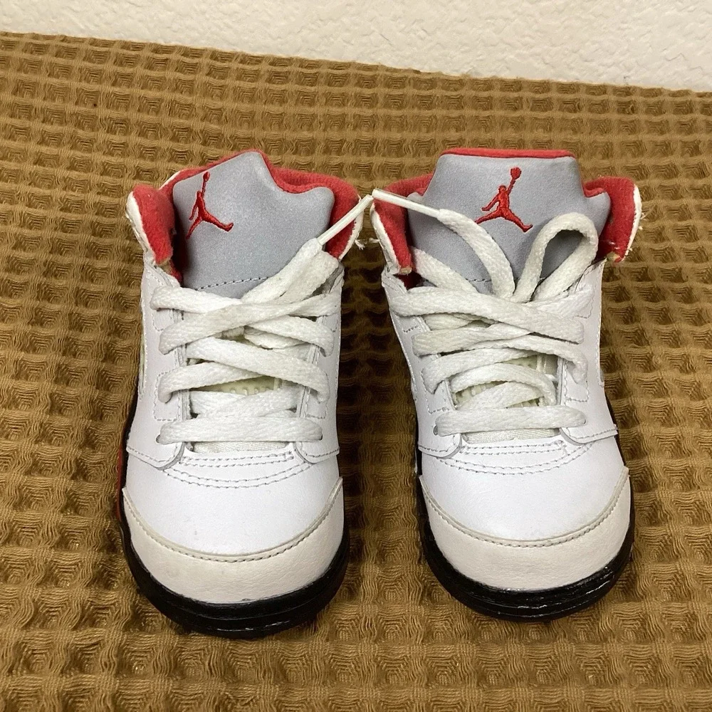 Nike Air Jordan 5 Retro TD 'Fire Red' 440890-102 Little Kids Size 7C Toddler